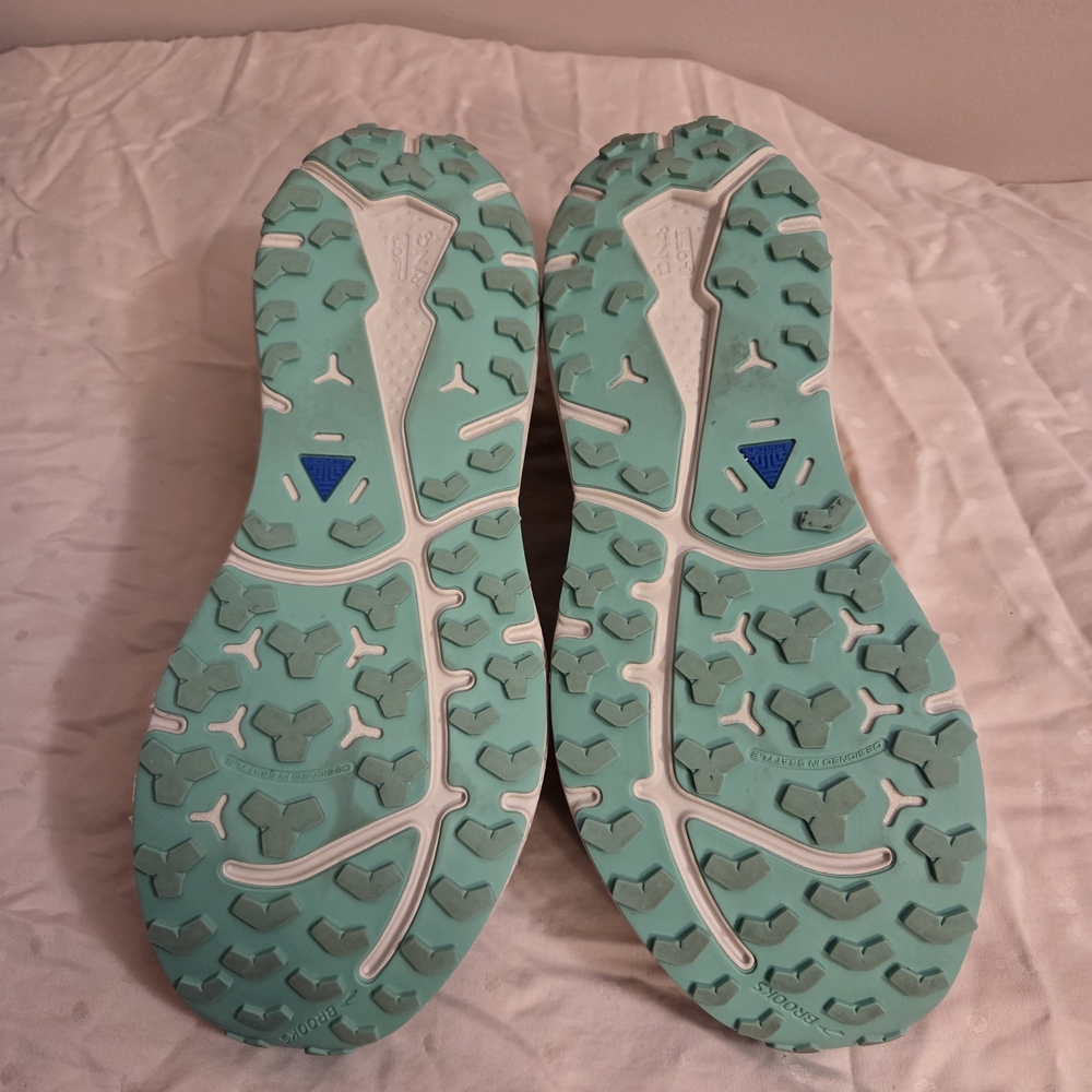 Brooks Divide 4 Trail Sneakers - Picture 4 of 5